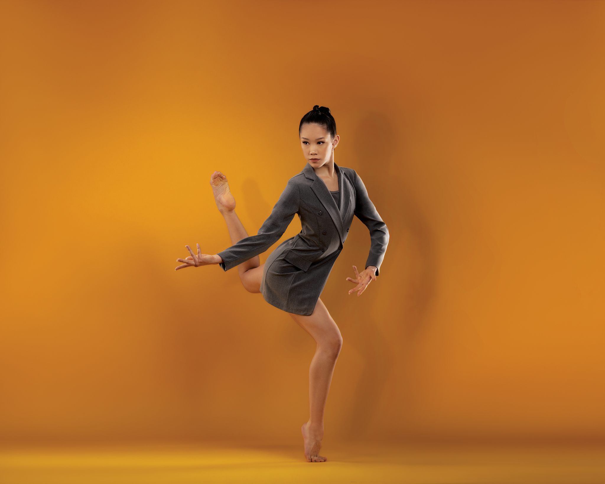 Weissman gray cover - minimal palette