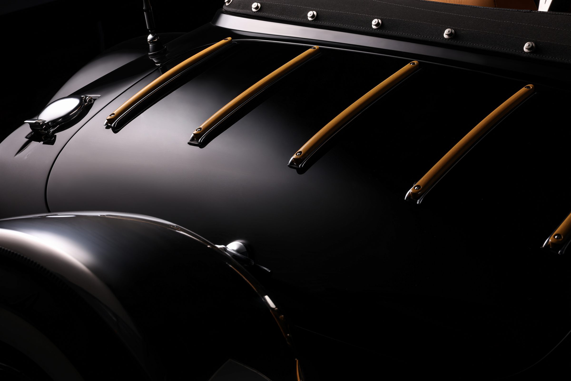 Clenet - classic detail