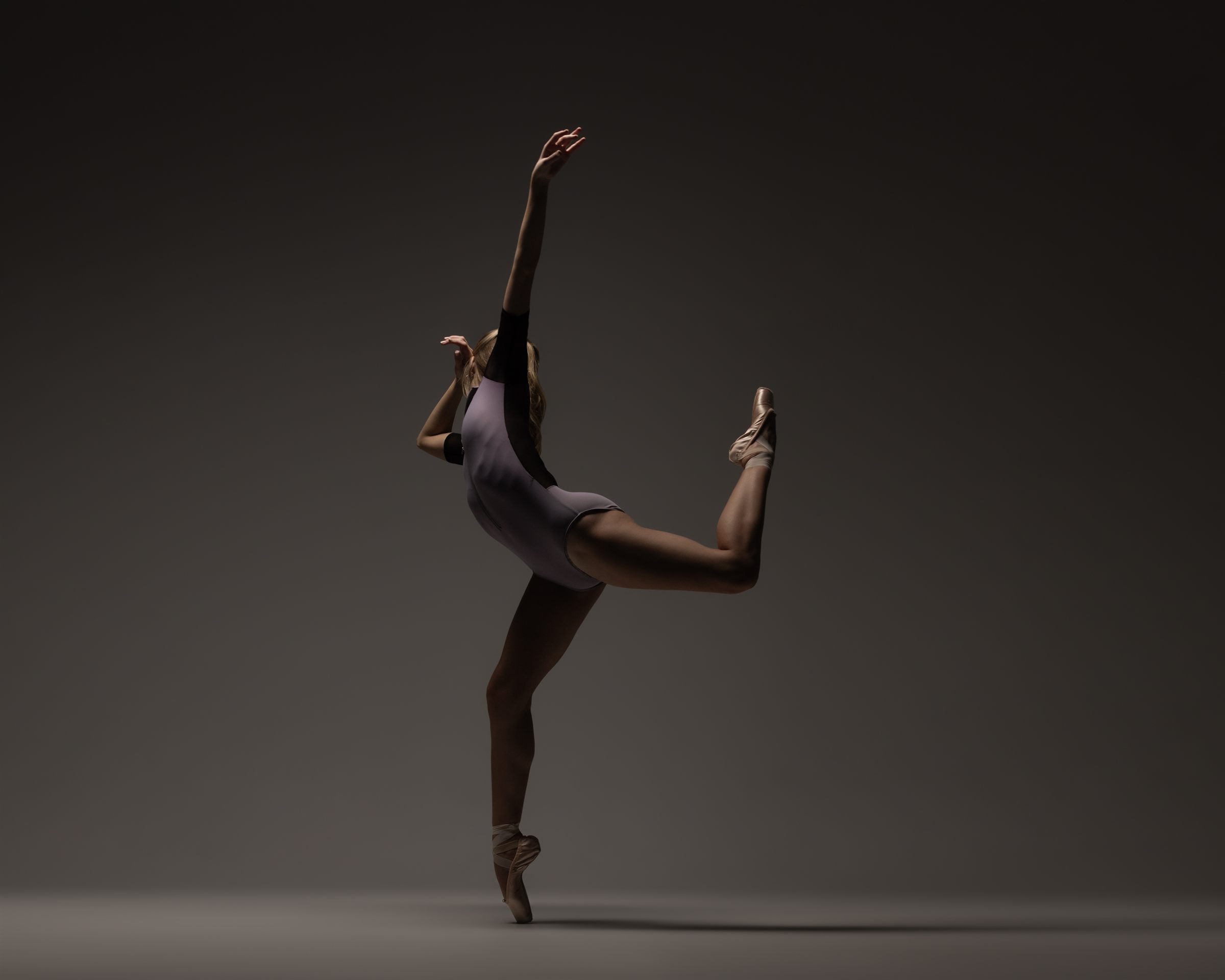 Leah White - performer